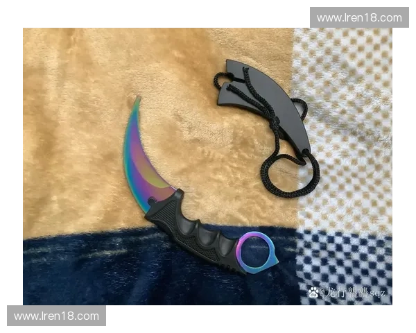 CSGO出刀瞬间的心理博弈与技巧分析，提升出刀精准度与战术意识
