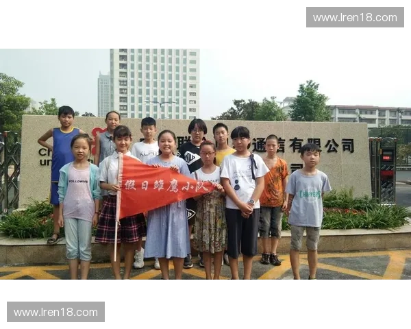 激战巅峰热血燃烧电竞赛事挑战你的极限热情和智慧